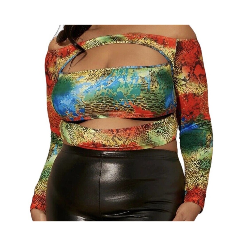 NWT: Plus Snakeskin Print Cut Out Off Shoulder Top